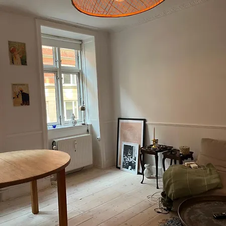 Apartamento Rare Local Gem In The Heart Of Norrebro *